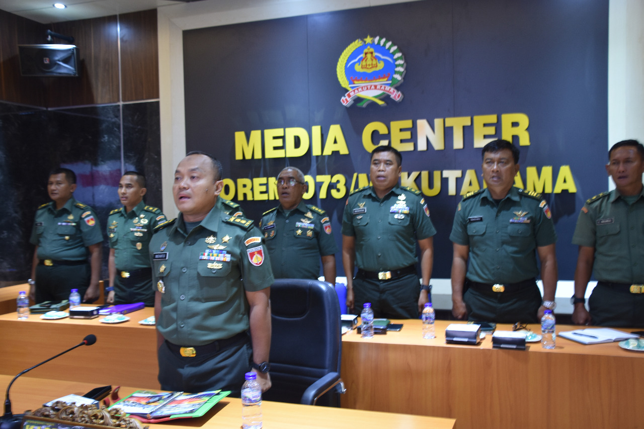 Lewat Zoom Meeting, Kasrem 073/Makutarama Ikuti Reviu PMPRB Kodam IV/Diponegoro TA 2022